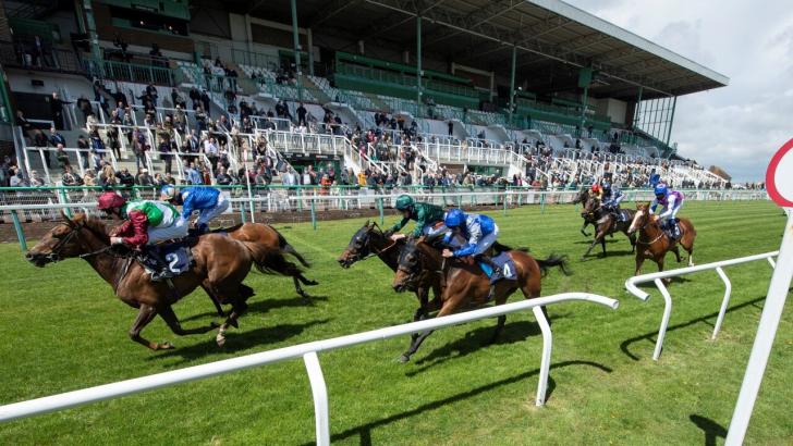 Horse racing at Brighton